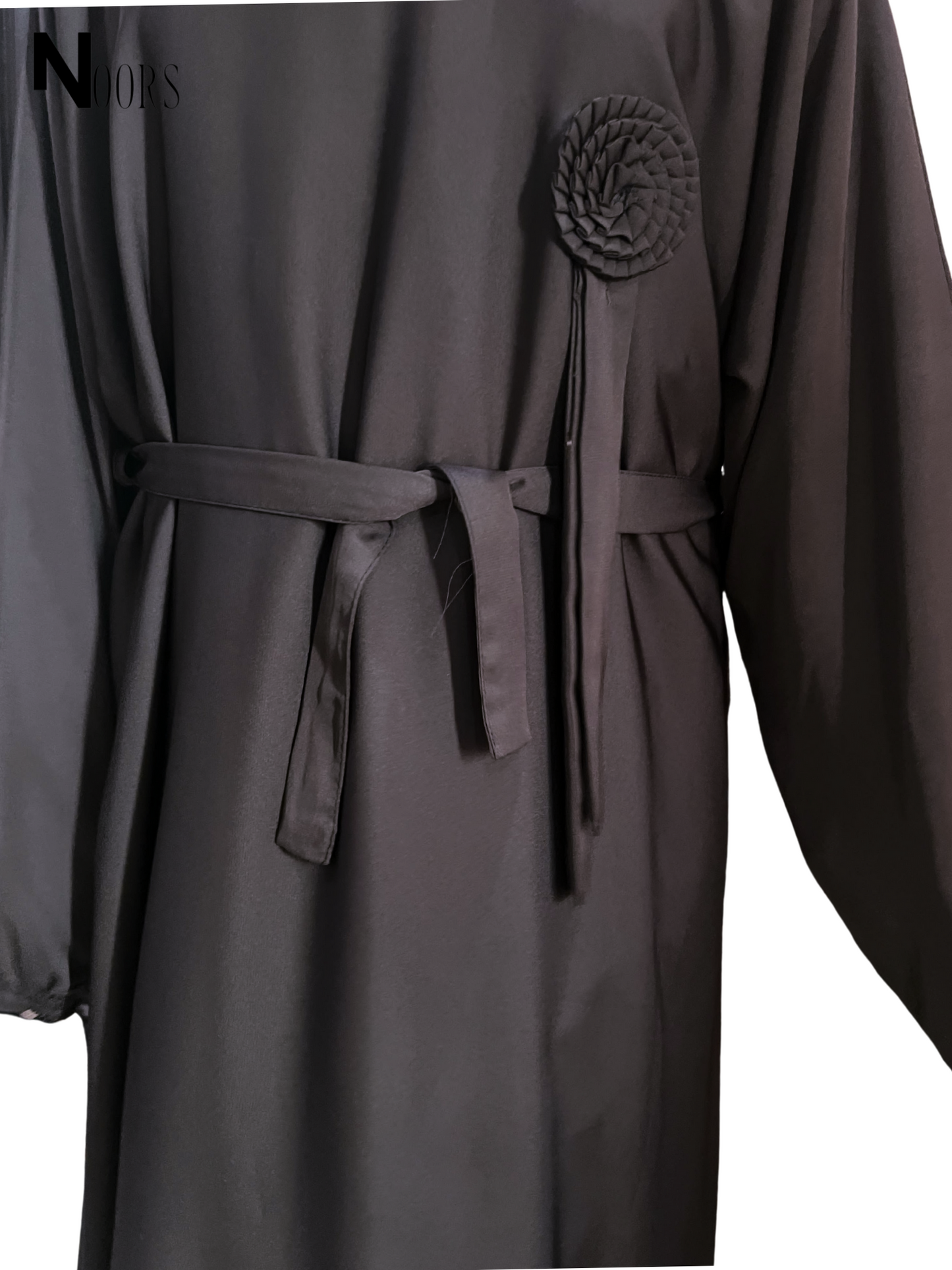 Noor's Classic Black Abaya with Pleated Rosette Detail