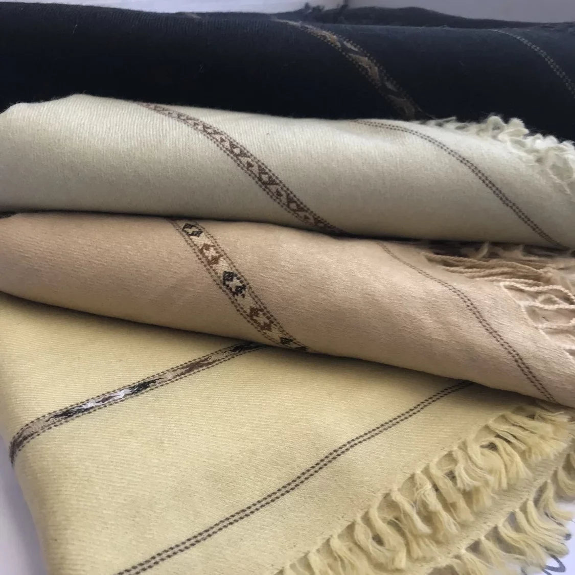 Noor’s Premium Wool Shawl for Men